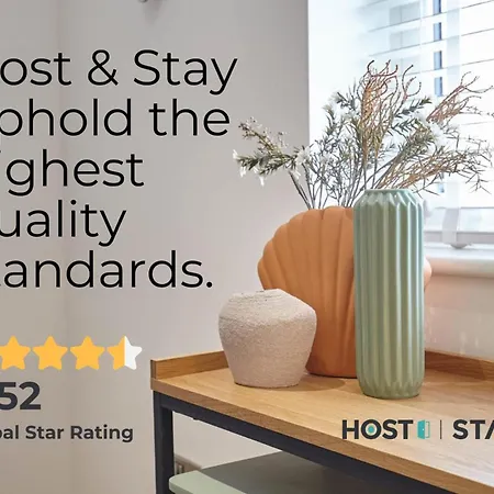 Host & - Honeycomb House * Launceston